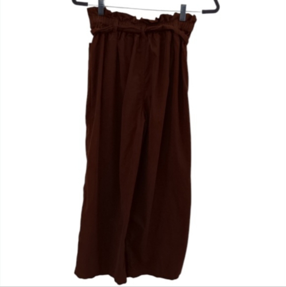 American Eagle, light weight, cropped corduroy Wide legged pants, size small - Picture 1 of 11